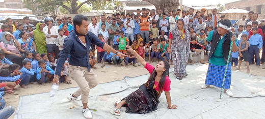 दाइजो प्रथा र महिला हिंसाविरुद्ध मधेसमा सडक नाटक प्रदर्शन